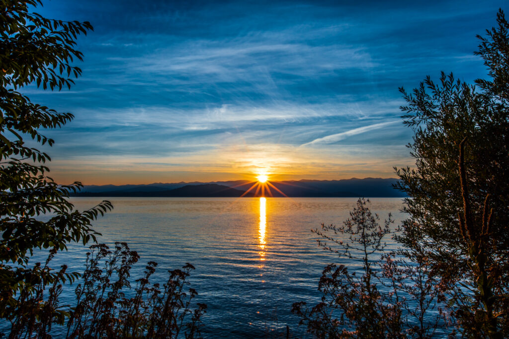 Sandpoint Sunrise full 8-17-17