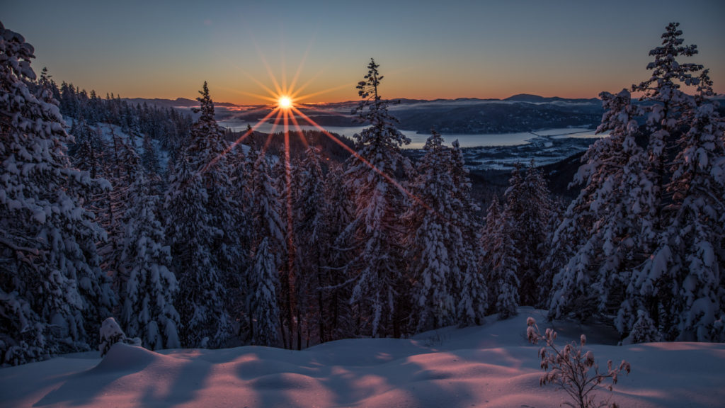 Sunrise from Schweitzer Peak 12-23-17